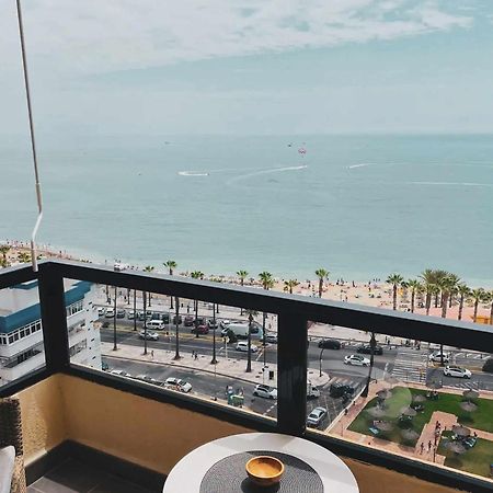 Precioso Apartamento En Primera Linea De Playa ベナルマデナ エクステリア 写真